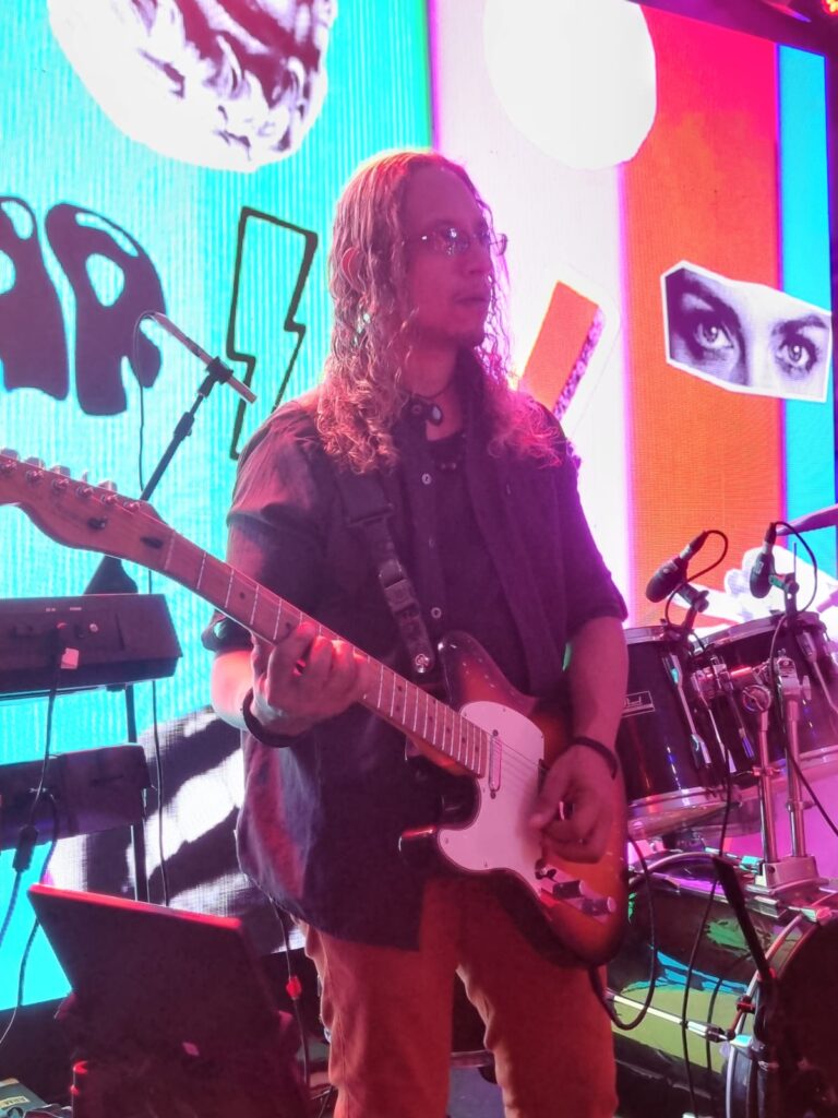 Foto do guitarrista da Banda Cassino Mix - Danyel Campos